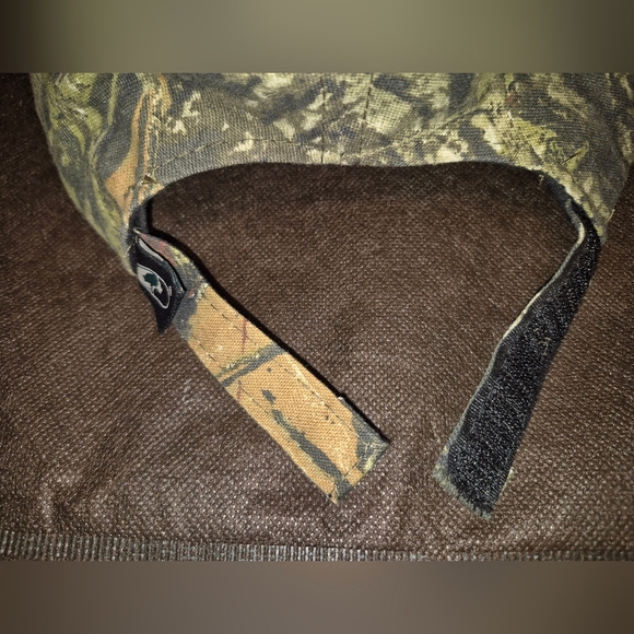 Brad Paisley Camouflage Baseball Cap by Port Authority - Picture 8 of 13